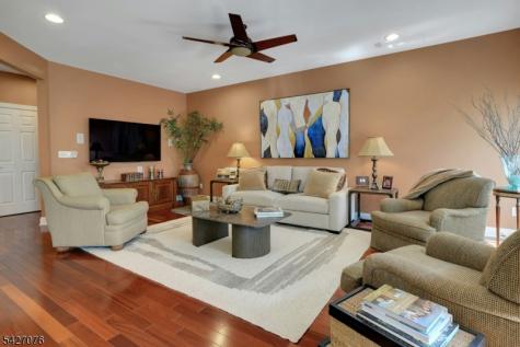 18 Mackenzie Lane Denville NJ 07834