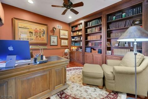 18 Mackenzie Lane Denville NJ 07834