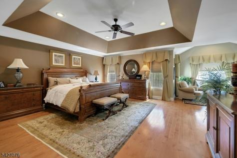 18 Mackenzie Lane Denville NJ 07834