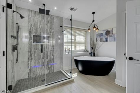 18 Mackenzie Lane Denville NJ 07834