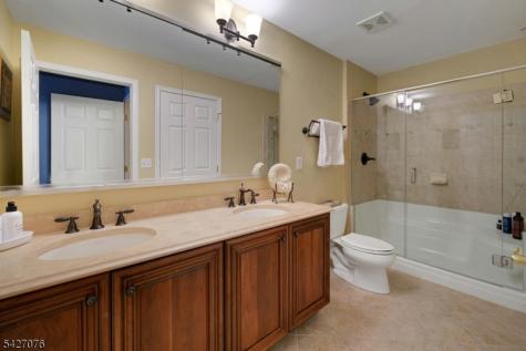 18 Mackenzie Lane Denville NJ 07834