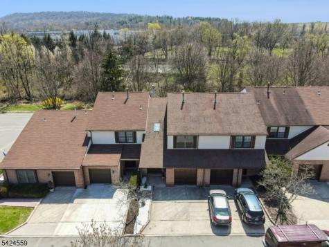 3 Amy Court Lebanon NJ 08833