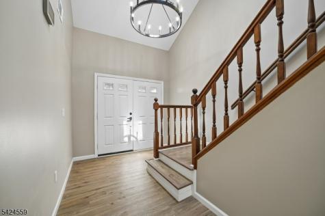3 Amy Court Lebanon NJ 08833