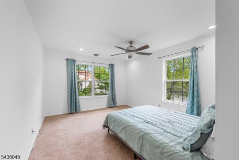 129 Autumn Court Roxbury NJ 07852