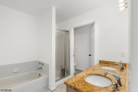 129 Autumn Court Roxbury NJ 07852