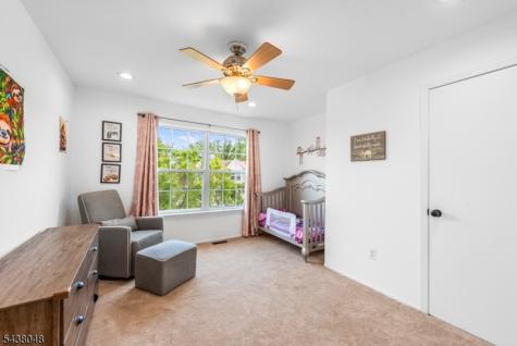 129 Autumn Court Roxbury NJ 07852