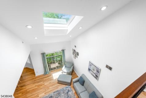 129 Autumn Court Roxbury NJ 07852