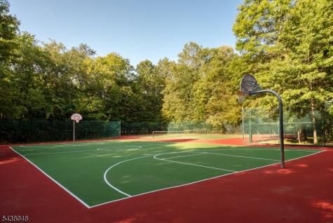 129 Autumn Court Roxbury NJ 07852