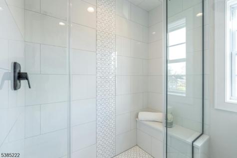 484 4th Avenue Garwood NJ 07027