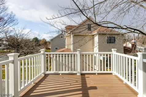 484 4th Avenue Garwood NJ 07027