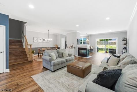16 Timothy Court Morris NJ 07960