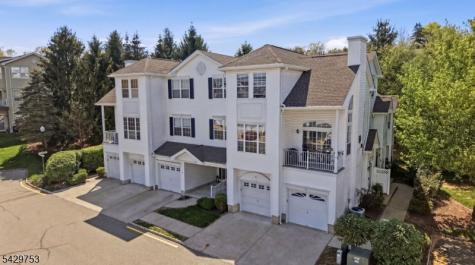 16 Timothy Court Morris NJ 07960