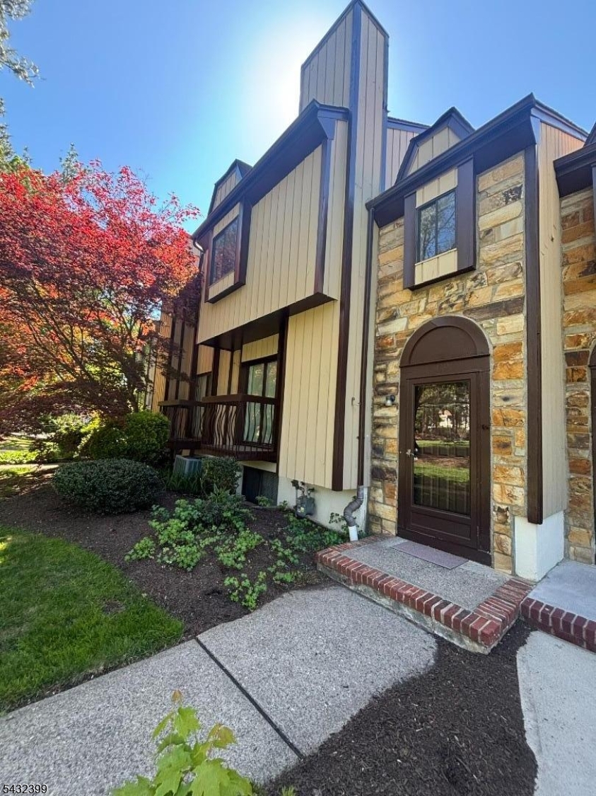 119 Wimbledon Square Washington NJ 07840