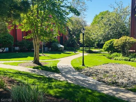 119 Wimbledon Square Washington NJ 07840