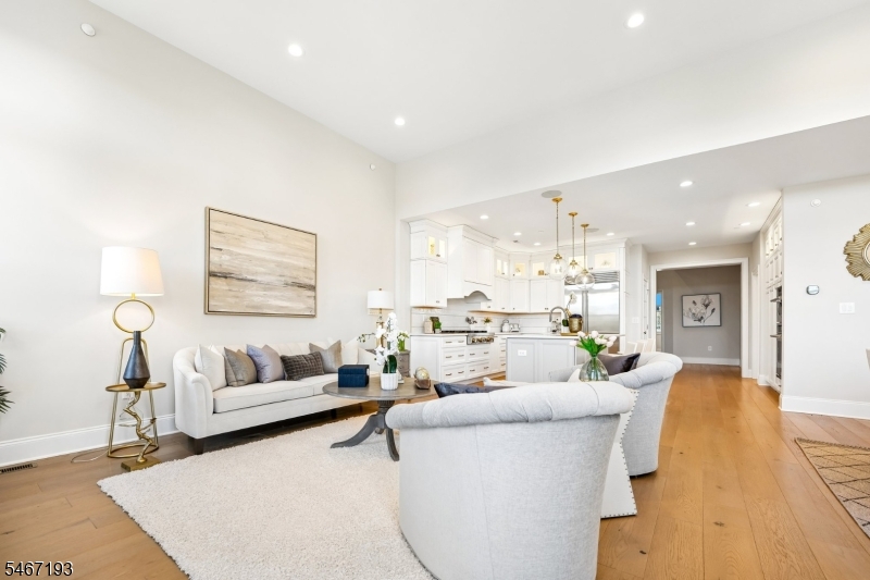 6 Concord Court Warren NJ 07059