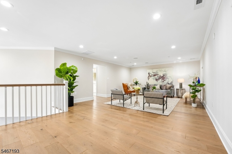 6 Concord Court Warren NJ 07059