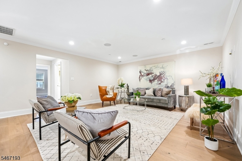 6 Concord Court Warren NJ 07059