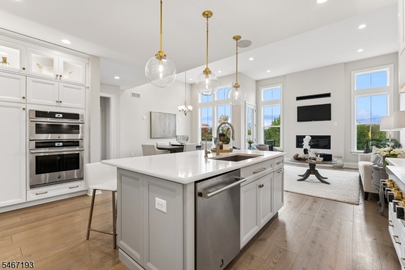 6 Concord Court Warren NJ 07059