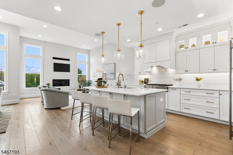 6 Concord Court Warren NJ 07059