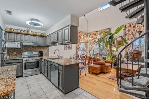 4 Sunrise Drive Vernon NJ 07462