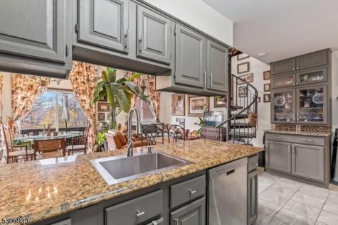 4 Sunrise Drive Vernon NJ 07462