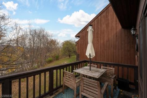 4 Sunrise Drive Vernon NJ 07462