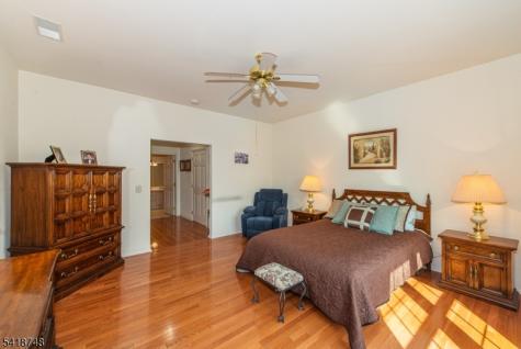 2304 Clinton Lane Rockaway NJ 07866