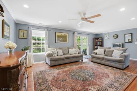 162 Vista Drive Hanover NJ 07927