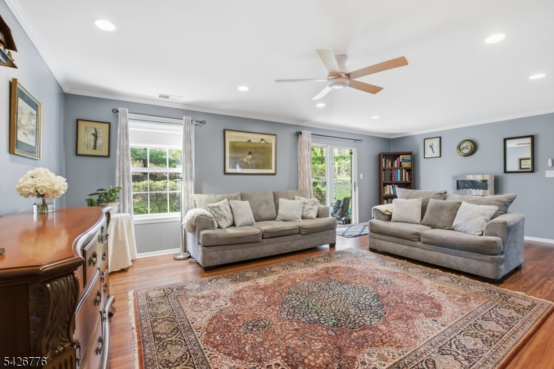 162 Vista Drive Hanover NJ 07927