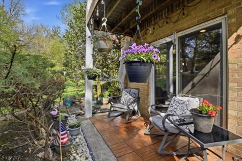 162 Vista Drive Hanover NJ 07927