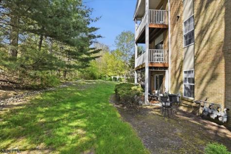 162 Vista Drive Hanover NJ 07927