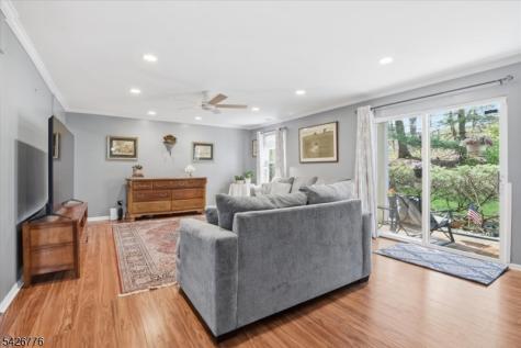 162 Vista Drive Hanover NJ 07927