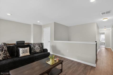 712 Firethorn Drive Union NJ 07083