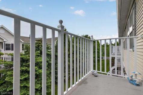 712 Firethorn Drive Union NJ 07083