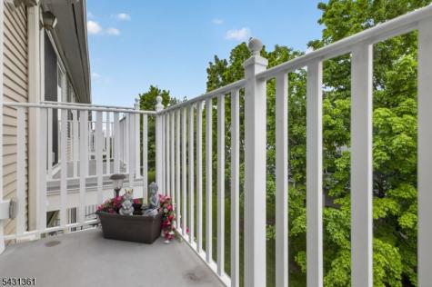 712 Firethorn Drive Union NJ 07083