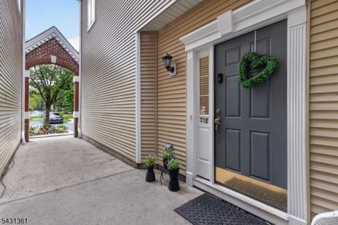 712 Firethorn Drive Union NJ 07083