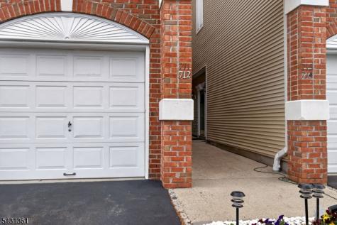 712 Firethorn Drive Union NJ 07083