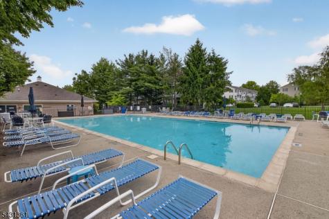 712 Firethorn Drive Union NJ 07083
