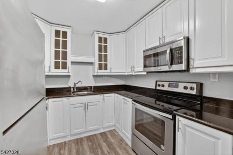 102 Federal Hill Road Pompton Lakes NJ 07442
