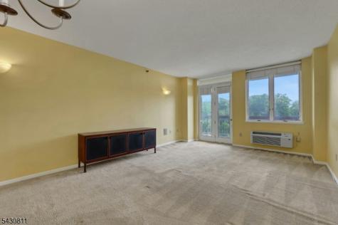 10 Smith Manor Boulevard West Orange NJ 07052