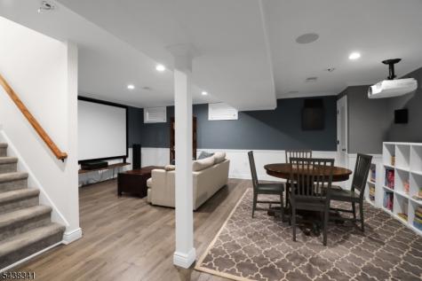 10 Raleigh Court Bernards NJ 07920
