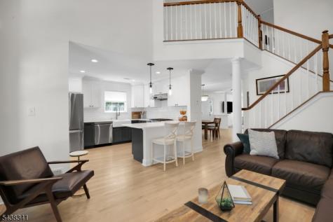 10 Raleigh Court Bernards NJ 07920