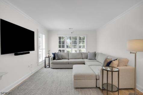 10 Raleigh Court Bernards NJ 07920