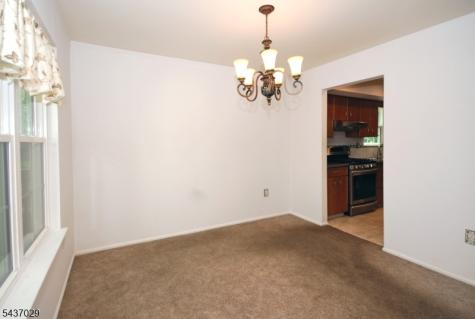 34 Delaware Lane Branchburg NJ 08876