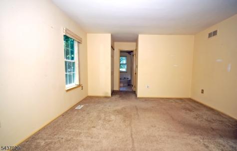 34 Delaware Lane Branchburg NJ 08876