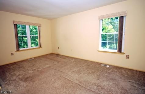 34 Delaware Lane Branchburg NJ 08876
