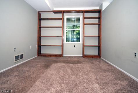 34 Delaware Lane Branchburg NJ 08876