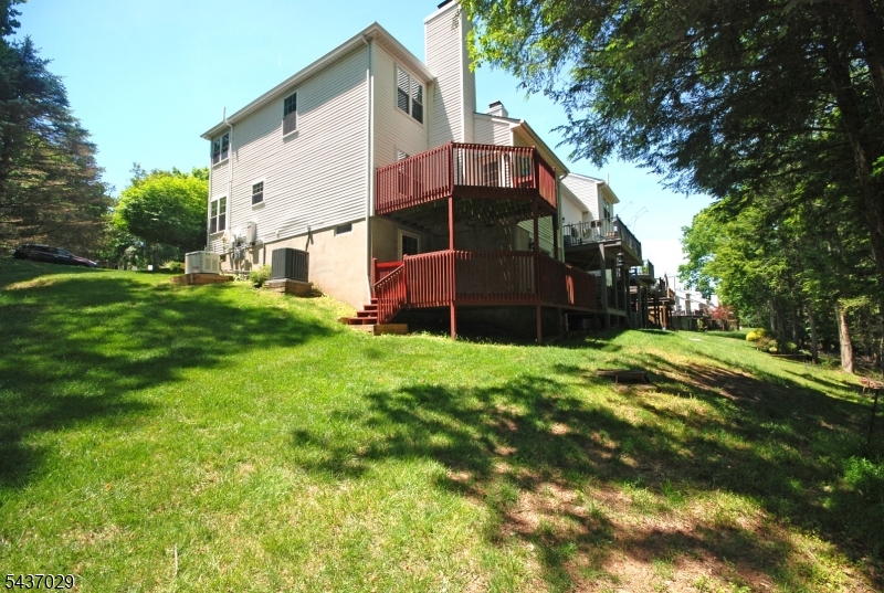 34 Delaware Lane Branchburg NJ 08876