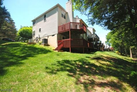 34 Delaware Lane Branchburg NJ 08876