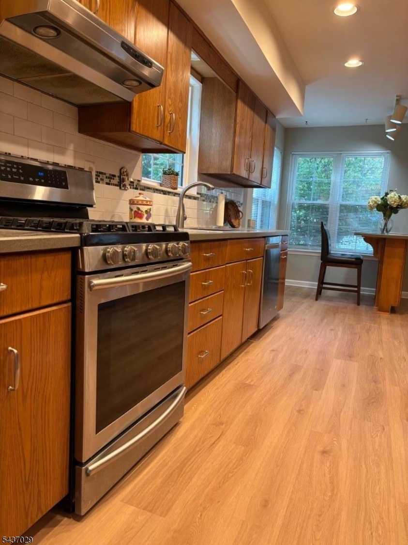 34 Delaware Lane Branchburg NJ 08876